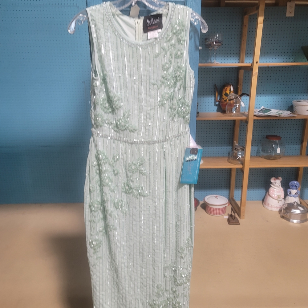 Mac Duggal Mint Green Embellished Midi Dress